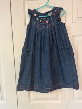 Girls' Denim Sleeveless Dress with Colorful Button Accents - Blue